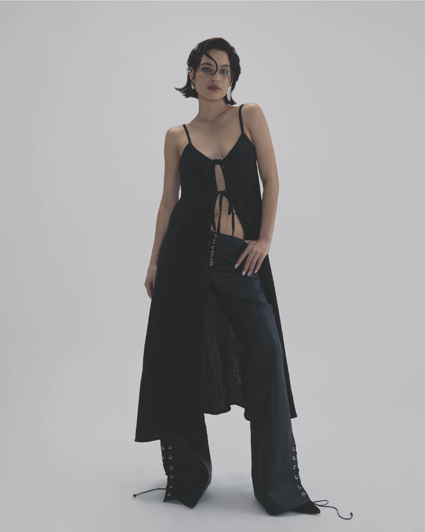 The Top 1.04 Black